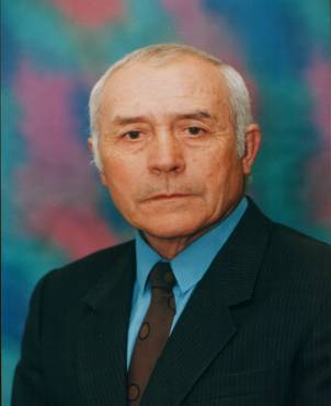 С 13 .08.1975 года директором школы стал Бочкарев Александр Васильевич.